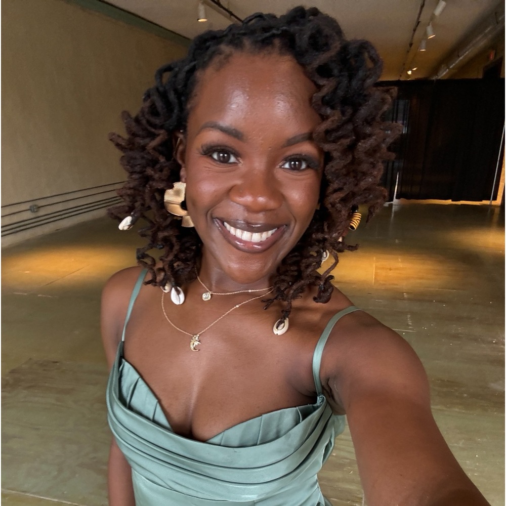 Meet your Posher, Shandrea